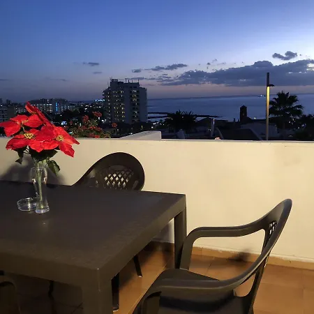 Apartment Garden City -
